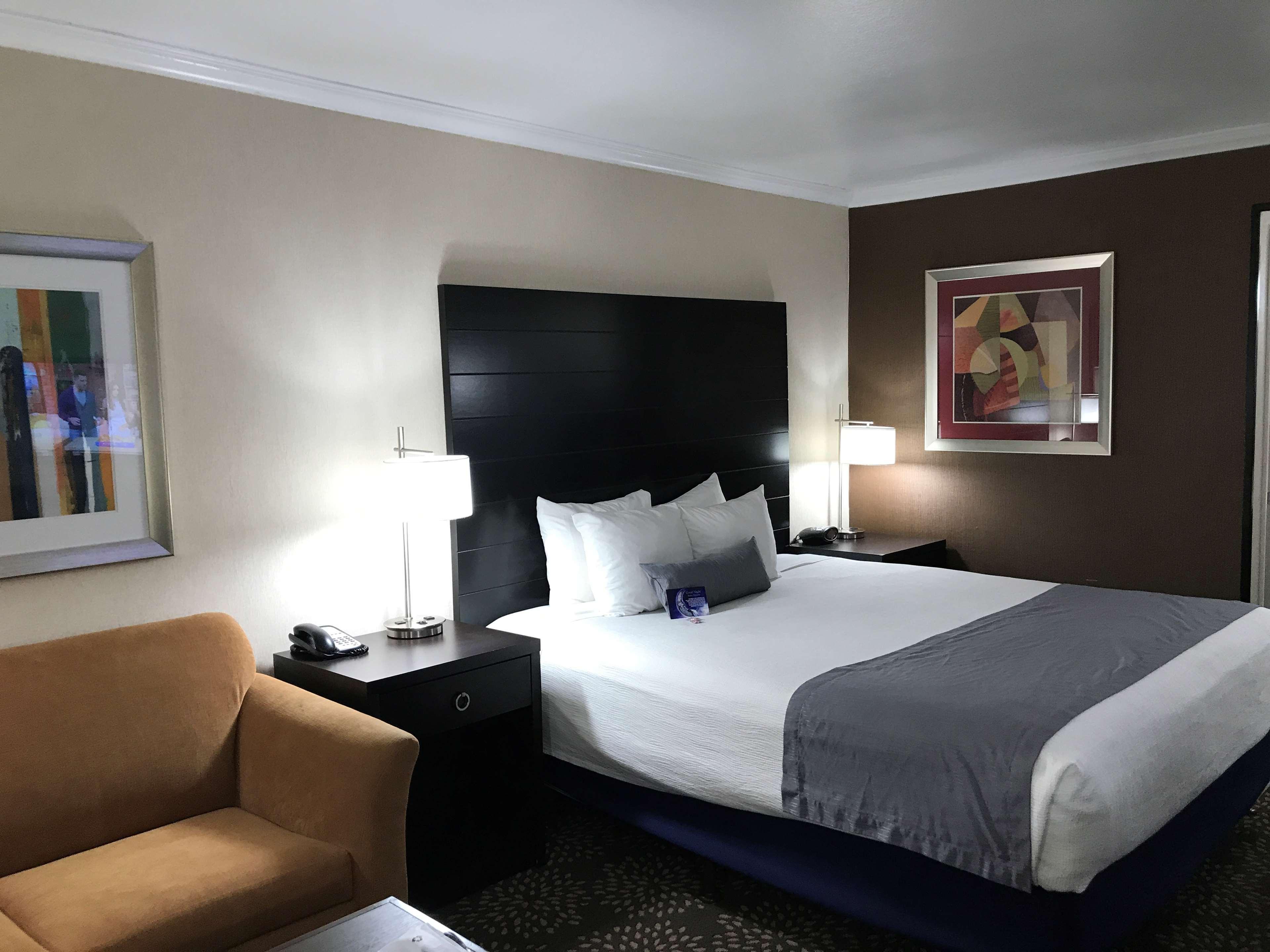 Best Western Yuma Mall Hotel & Suites מראה חיצוני תמונה