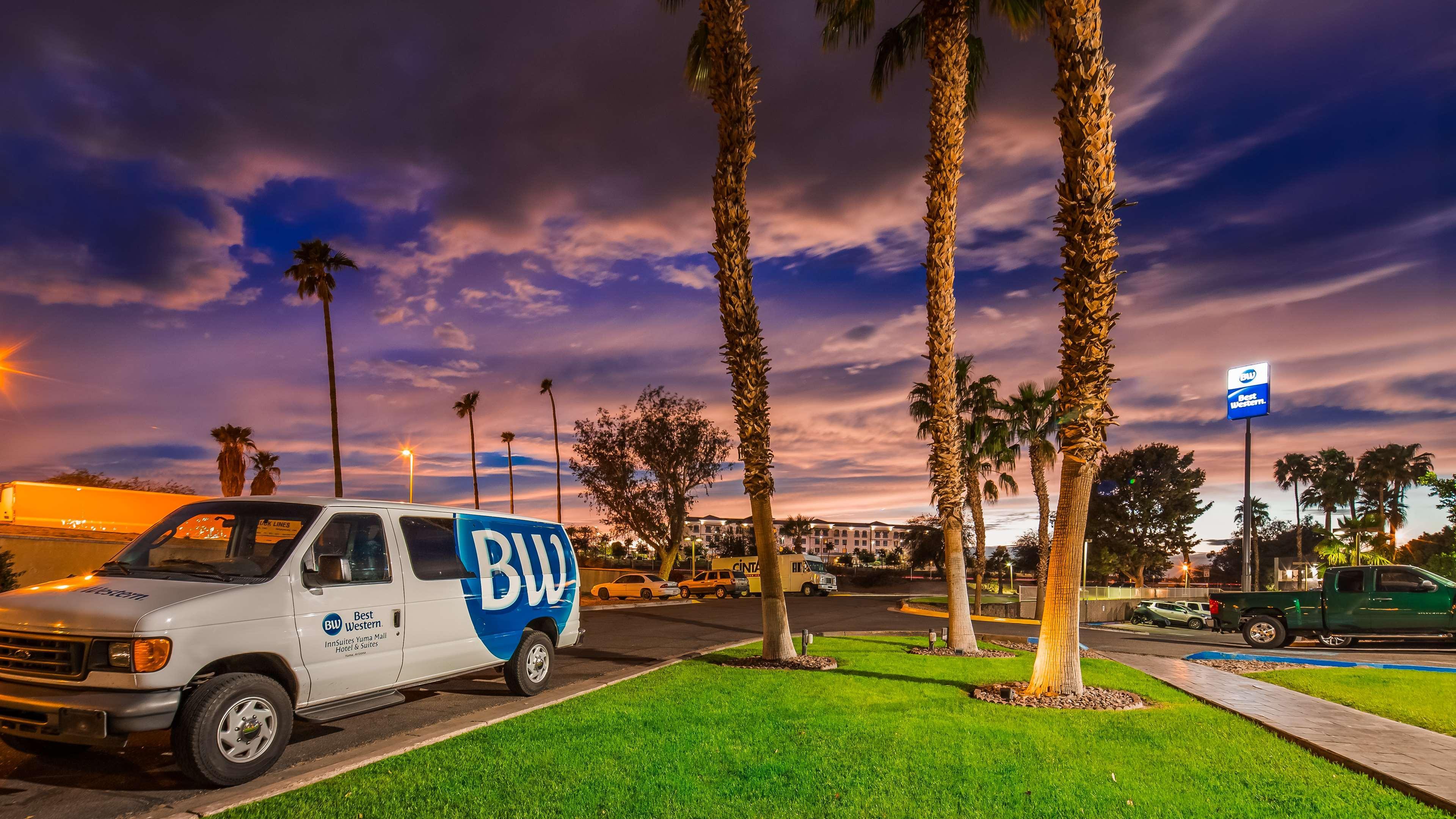 Best Western Yuma Mall Hotel & Suites מראה חיצוני תמונה