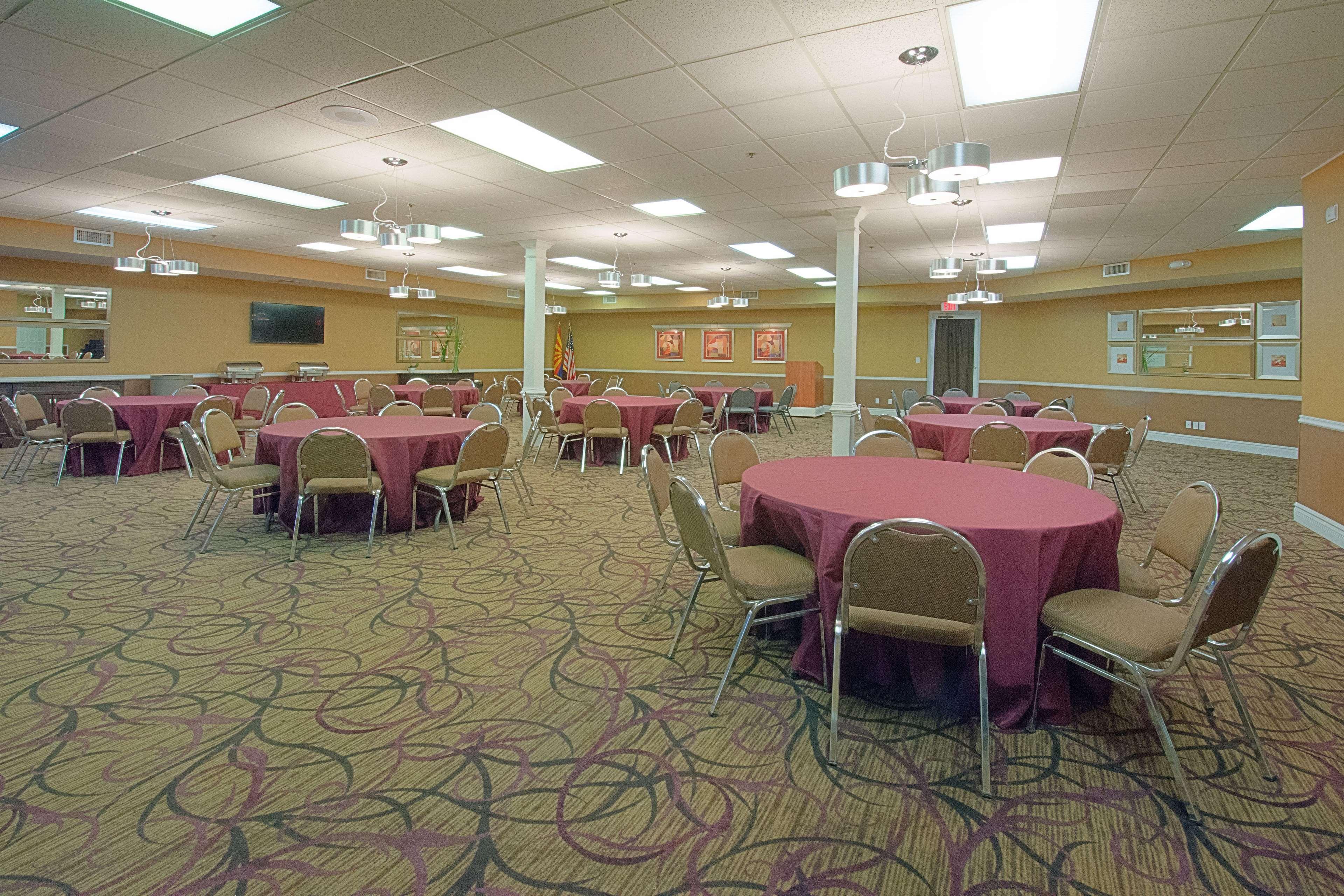 Best Western Yuma Mall Hotel & Suites מראה חיצוני תמונה